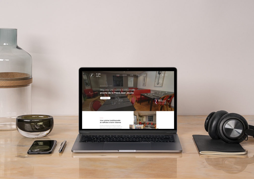 Desk-MacBook-Pro-Scene-Set-vol2