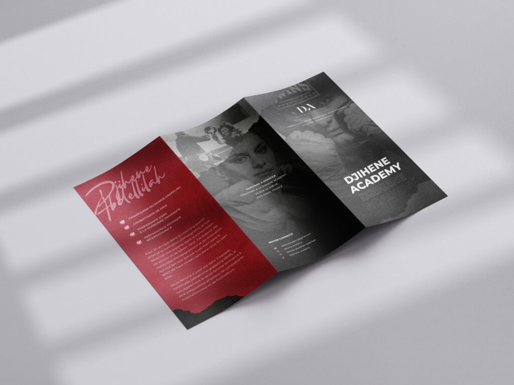 plaquette-recto-mockup-2-djihene-academy